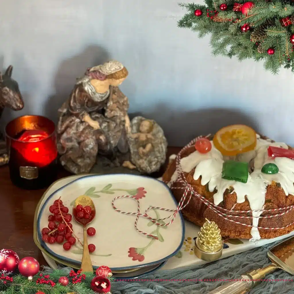 Bundt Cake Reyes Foody