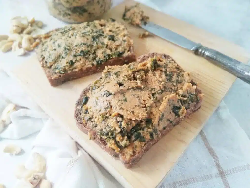 Paté Vegano de Anacardos y Shiro Miso: Cremoso, Delicioso y Sin Alérgenos 2 Paté Vegano de Anacardos y alga Kombu Foody